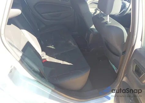 2018 Ford Fiesta Se z USA, uszkodzony, nr VIN 3FADP4EJ7JM112367